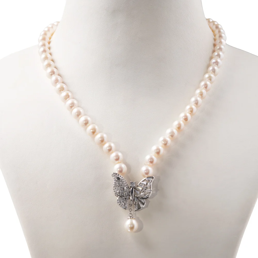 Butterfly Pearl Choker Necklace, Elegant White Pearl Strand with Crystal Butterfly Pendant, Luxury Bridal Jewellery Gift for Her