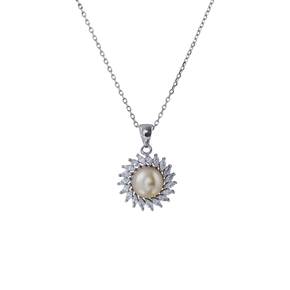 Daisy Flower Pearl Jewellery Set, Necklace, Earrings & Ring, Elegant Floral Jewellery, Bridesmaid Gift, Dainty Everyday Accessories